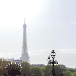 Eiffel Tower Nice Flat